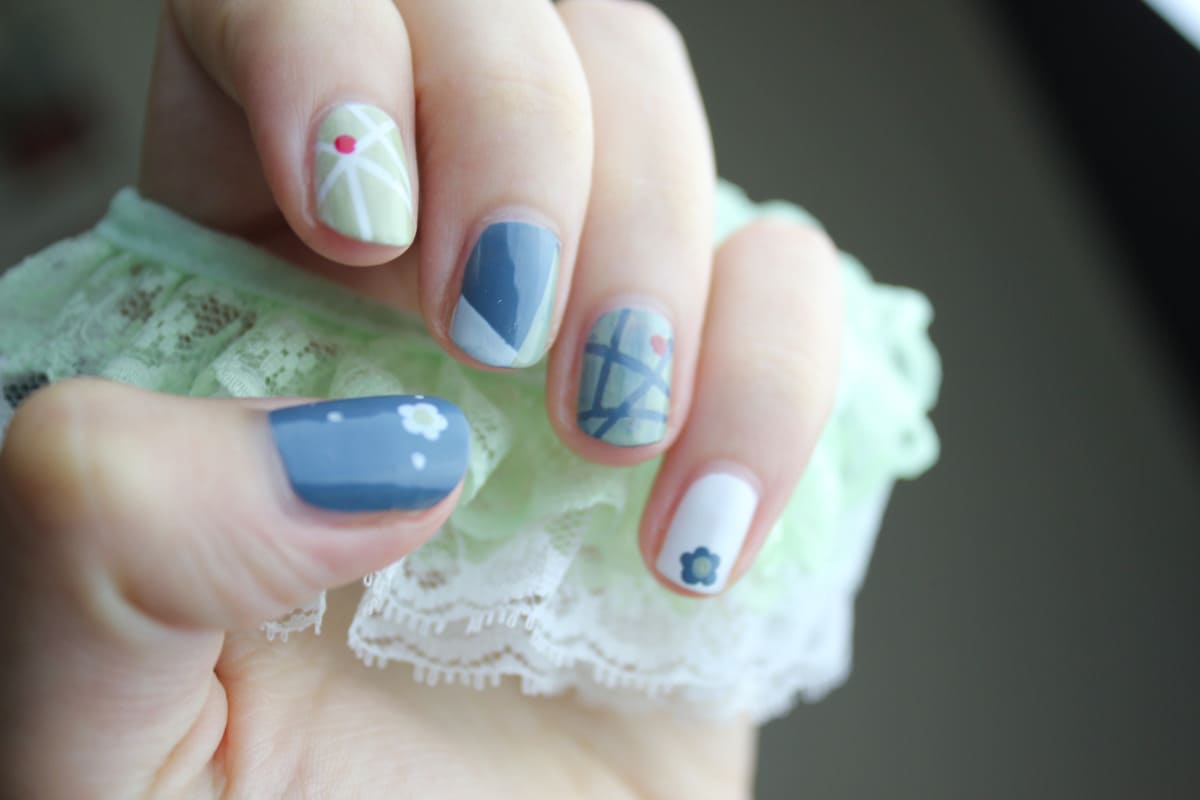 20+ mẫu nail màu xanh dương cho nàng đi biển cực xinh 60 20+ mẫu nail màu xanh dương cho nàng đi biển cực xinh 27