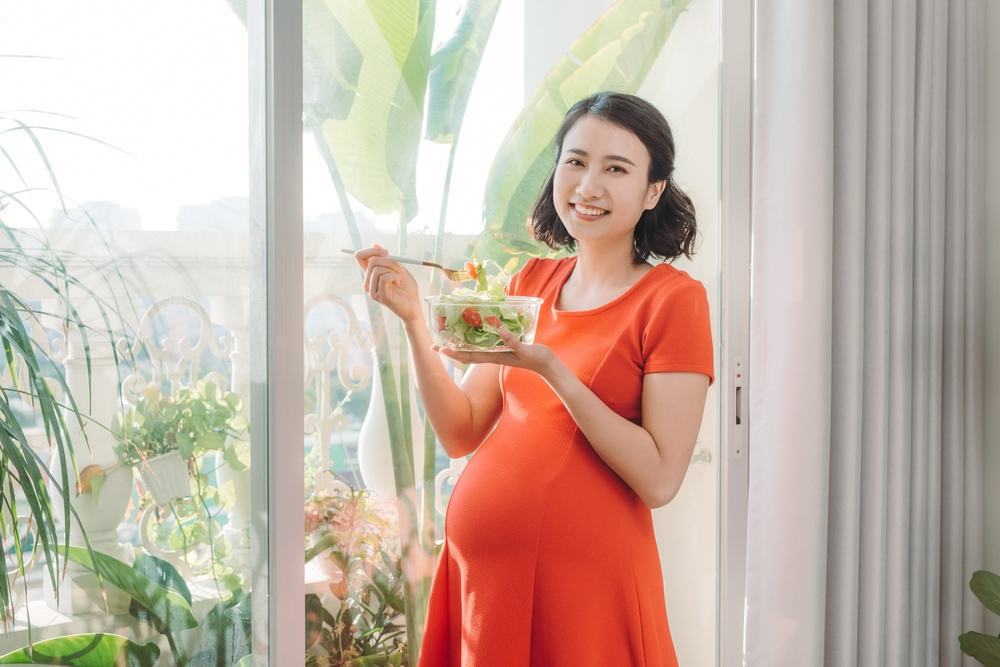 Mẹ bầu ăn gì để vào con mà vẫn giữ được cân nặng hợp lý