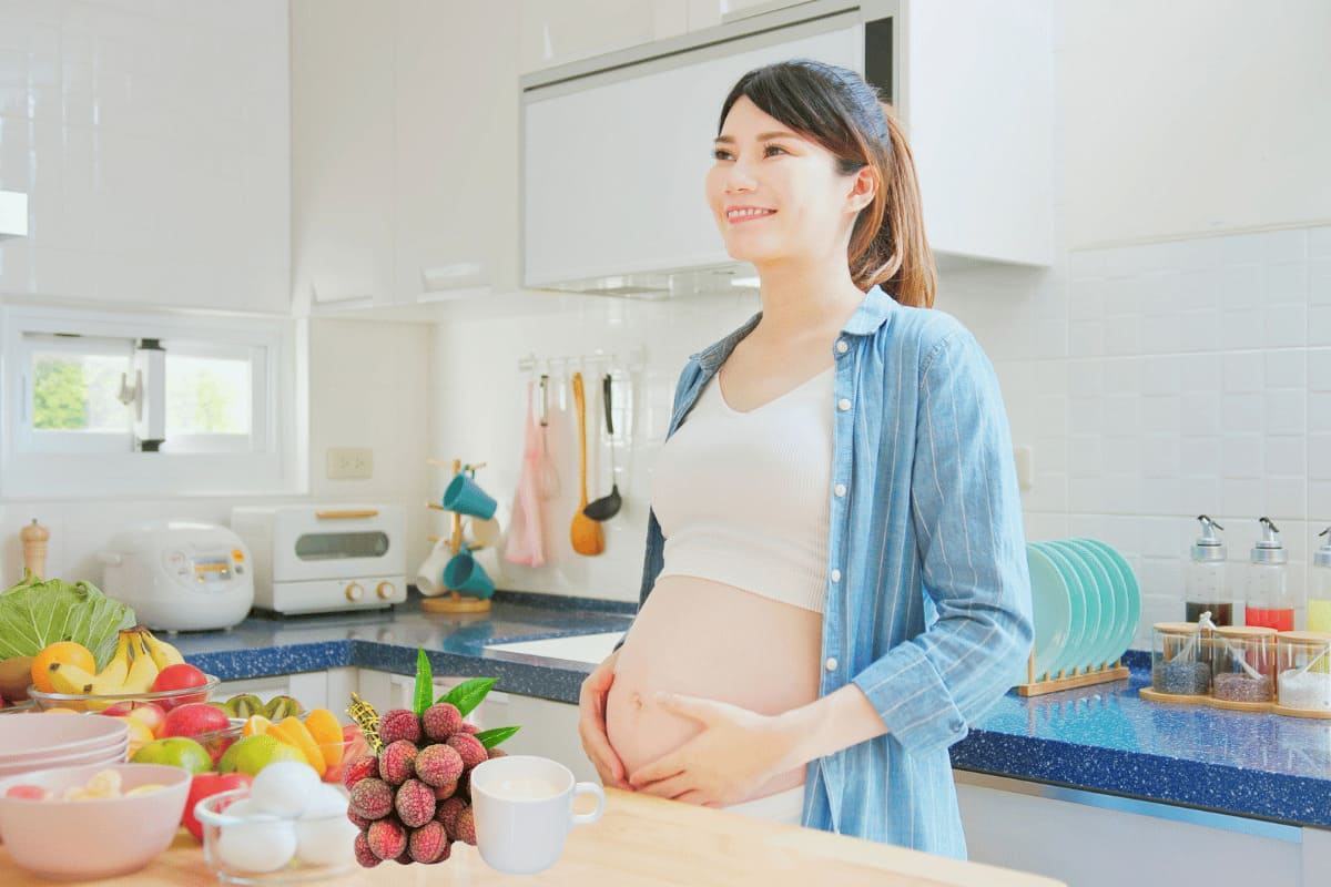 bà bầu ăn vải được không