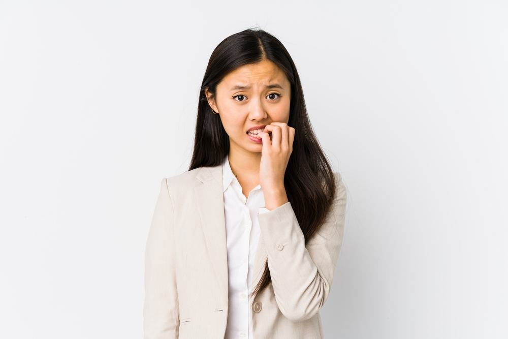 thói quen xấu cắn móng tay bị hoại tử thói quen cắn móng tay bị hoại tử