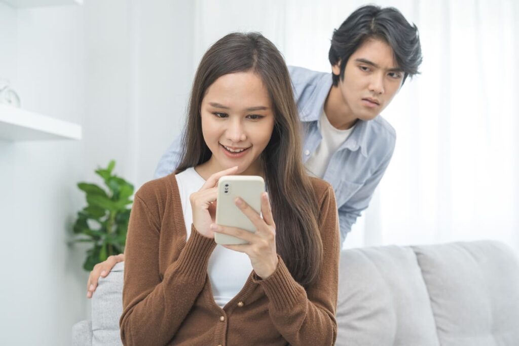 chồng ghen tuông quá mức