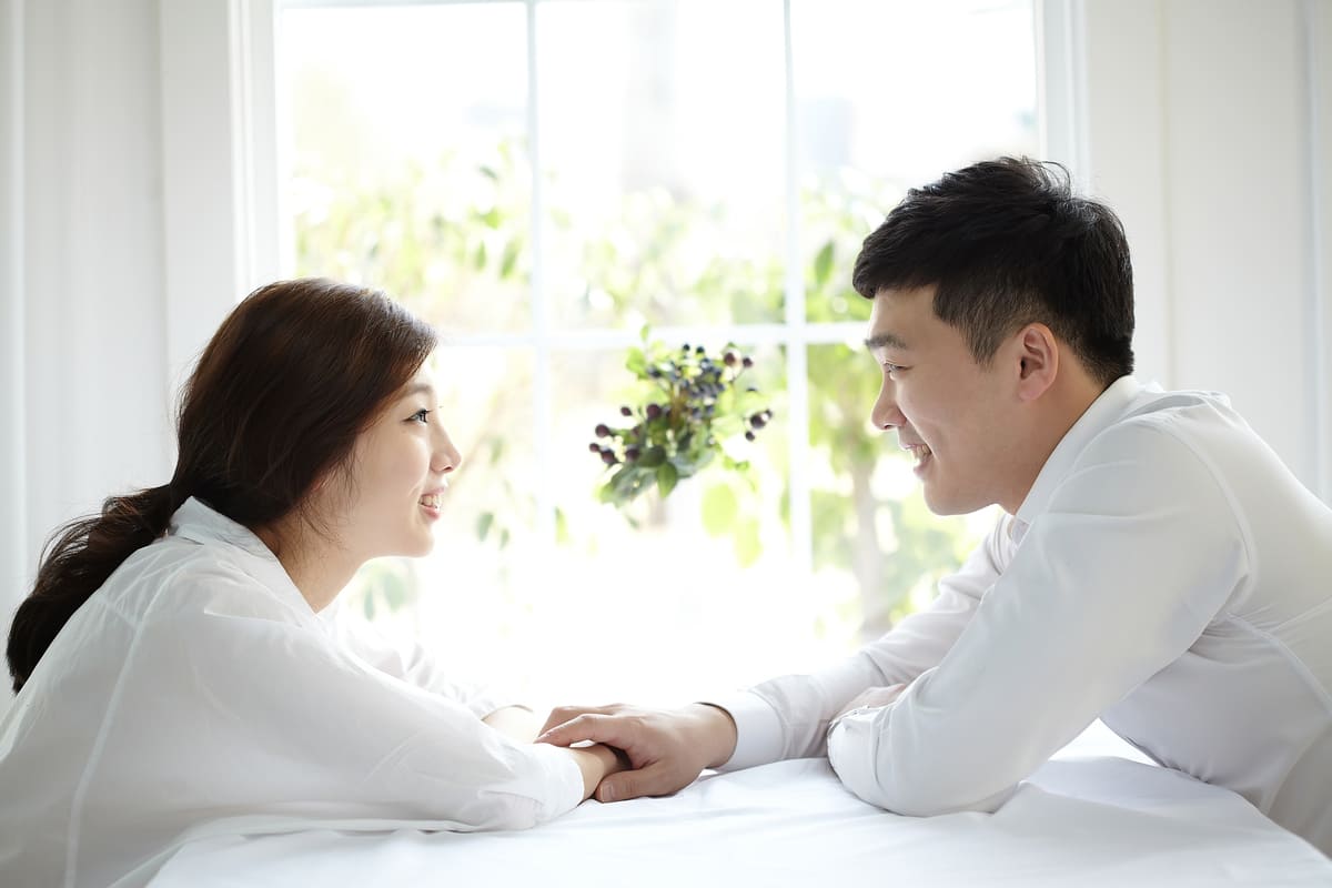 làm gì khi chồng ghen tuông quá mức