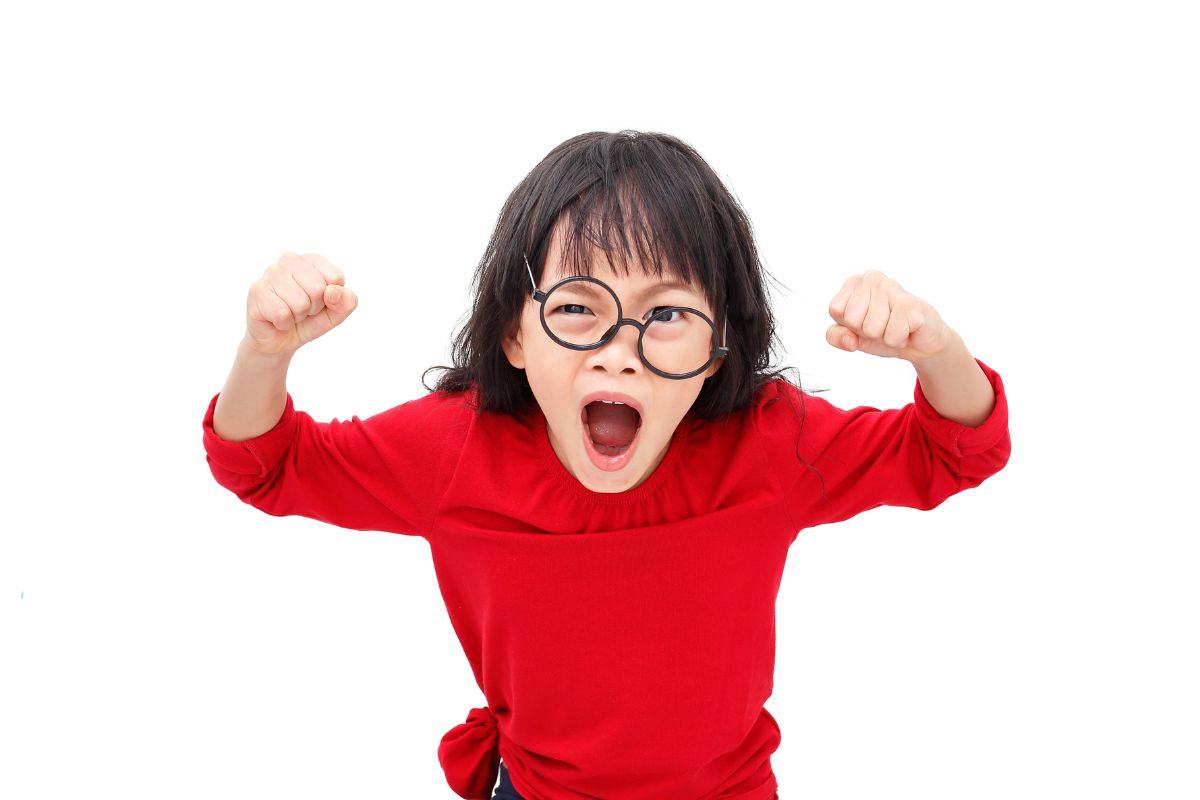 Trẻ căng thẳng tính ganh tỵ