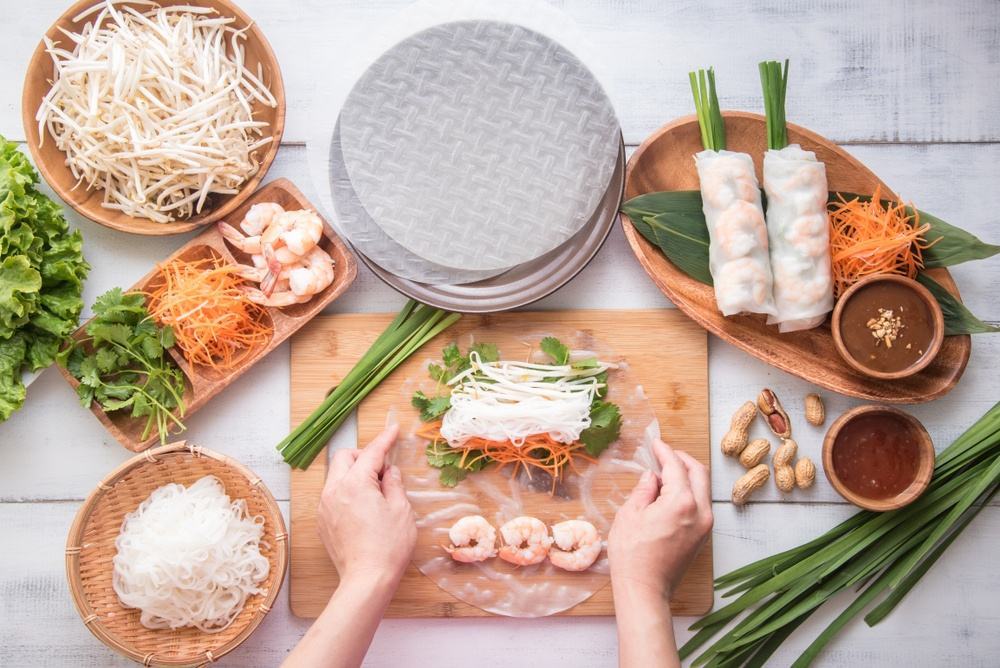 Các món ăn không sử dụng nhiệt là gỏi cuốn Các món ăn không sử dụng nhiệt là món gỏi cuốn