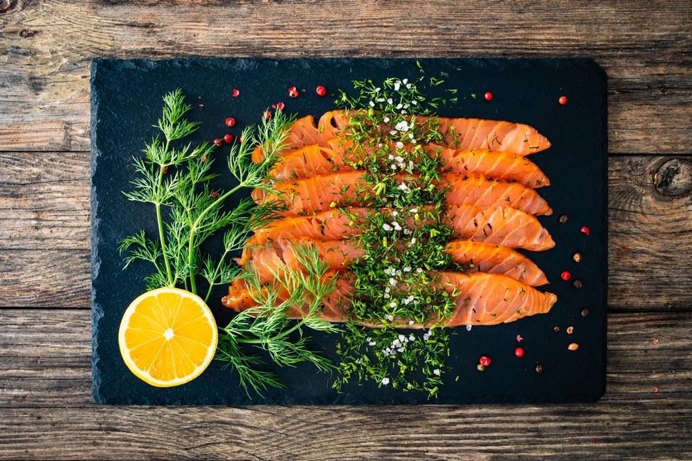 Cách làm móng tay nhanh dài thông qua việc ăn cá hồi Cách làm móng tay nhanh dài bằng việc ăn cá hồi