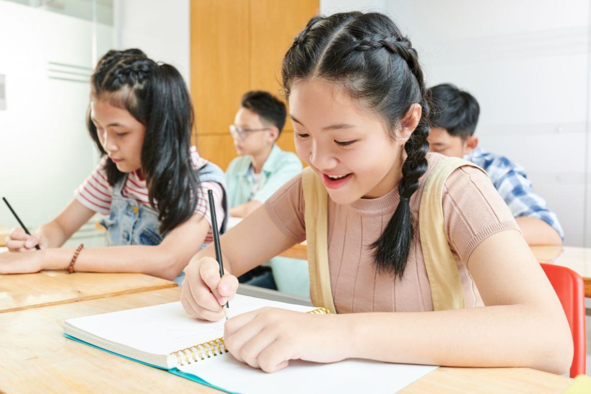 Bổ sung kiến thức đồng hành cùng con