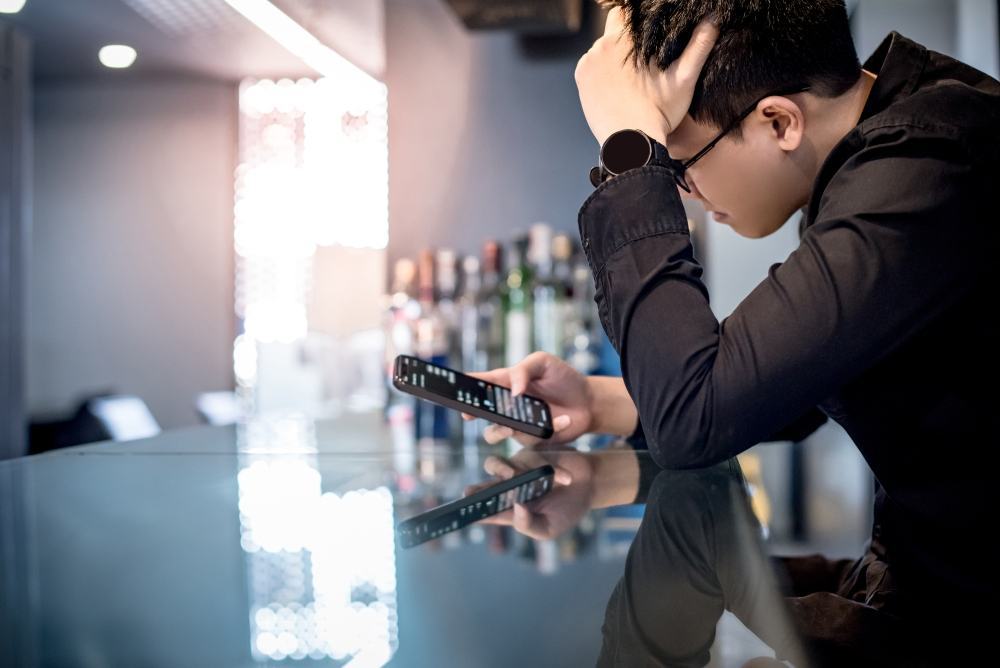 tâm lý đàn ông khi gặp người yêu cũ và biểu hiện còn vương vấn tình cũ tâm lý đàn ông khi gặp người yêu cũ và biểu hiện còn vương vấn