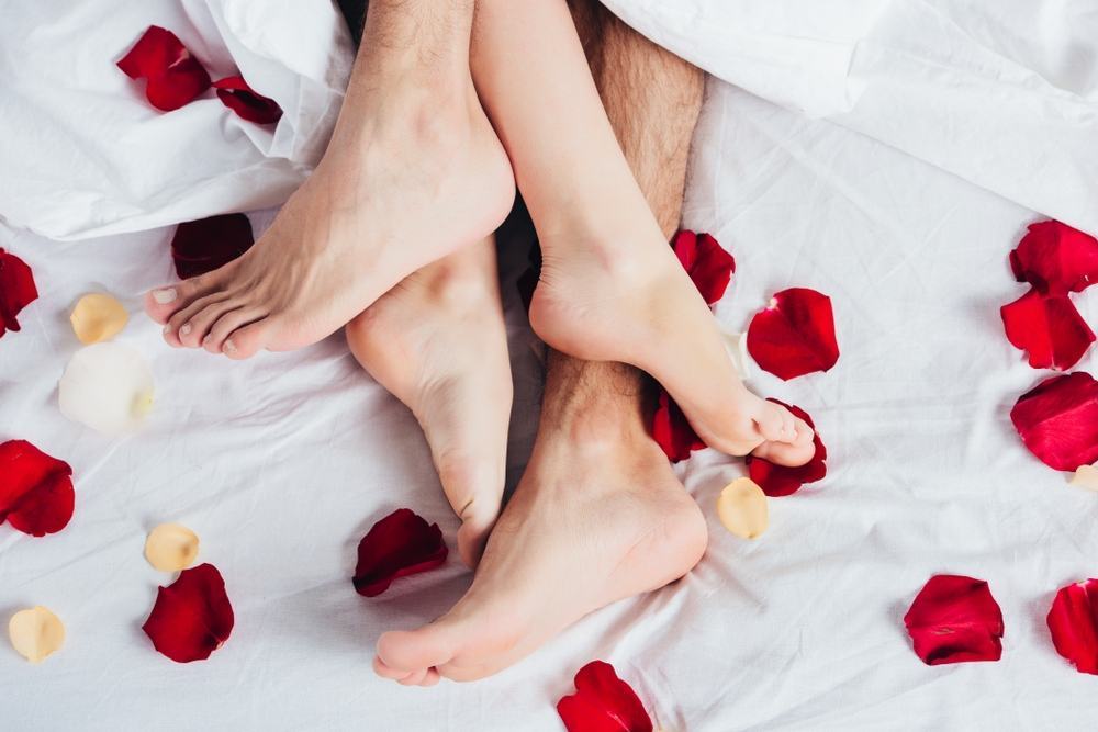 cách làm cho chồng nghiện vợ là kích thích bàn chân của chàng cách làm cho chồng nghiện vợ là kích thích bàn chân