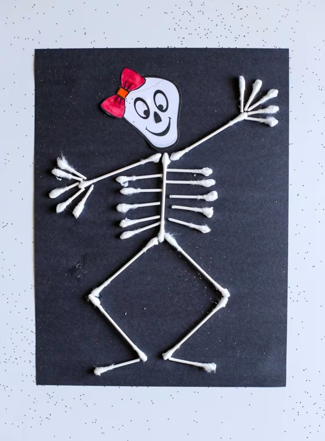 14 đồ thủ công Halloween dễ làm cho trẻ mới biết đi và trẻ mẫu giáo 53 làm đồ thủ công halloween cho bé