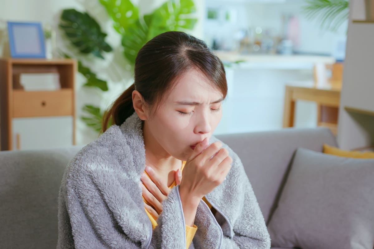 Nhiễm trùng đường hô hấp trên là gì, có nguy hiểm không, điều trị thế nào? 37 Triệu chứng nhiễm trùng đường hô hấp trên