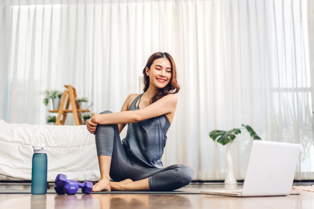 tới tháng có nên tập thể dục không và lợi ích của tập luyện trong ngày dâu tới tháng có nên tập thể dục không và lợi ích của tập luyện trong ngày đèn đỏ