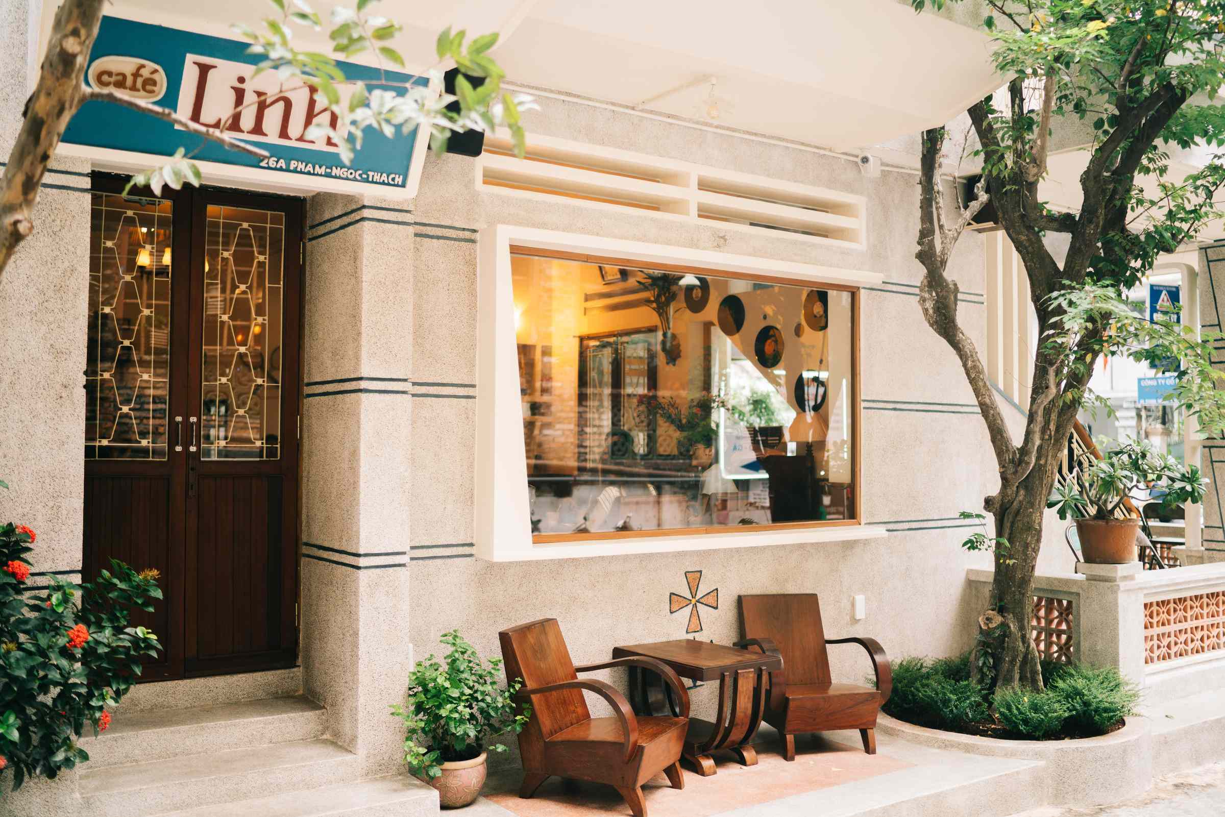 background tết tại Tiệm cà phê Linh background tết ở Tiệm cà phê Linh