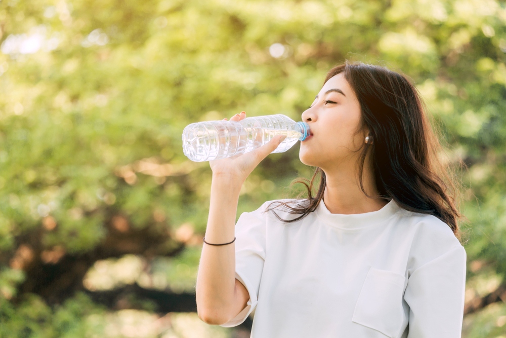 khi bị bệnh cúm mùa thì cần uống nhiều nước khi bị bệnh cúm mùa thì nên uống nhiều nước