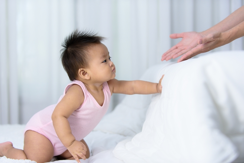 bé 17 tháng chưa biết đi có sao không và tại sao trẻ chậm biết đi bé 17 tháng chưa biết đi có sao không và vì sao trẻ chậm biết đi