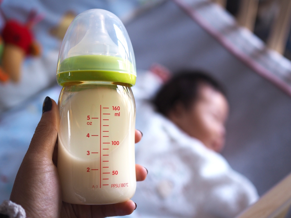 cách rã đông sữa mẹ và sai lầm khi rã đông sữa
