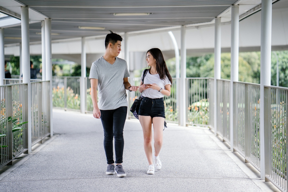 mối quan hệ đi quá giới hạn