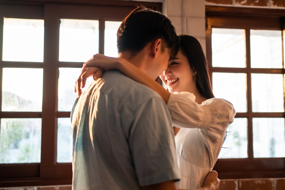 Hành trình yêu thương của các cặp đôi hướng nội Hành trình yêu thương của cặp đôi hướng nội