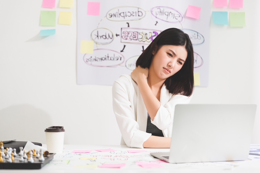 ngủ đúng tư thế cho dân công sở ngủ đúng tư thế cho dân văn phòng
