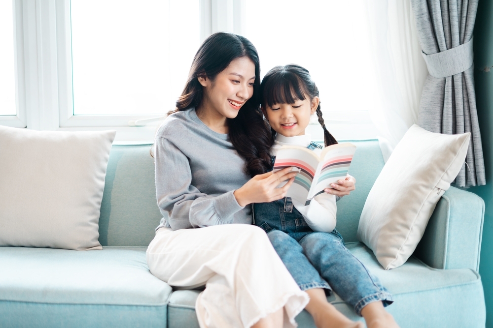 dạy trẻ kỹ năng chào hỏi lễ phép thông qua sách tranh và câu chuyện ngắn dạy trẻ kỹ năng chào hỏi lễ phép qua sách tranh và câu chuyện ngắn