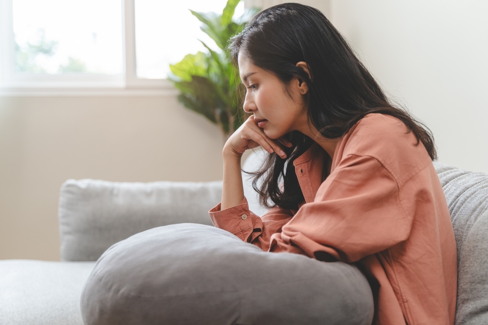 làm sao để bớt suy nghĩ linh tinh