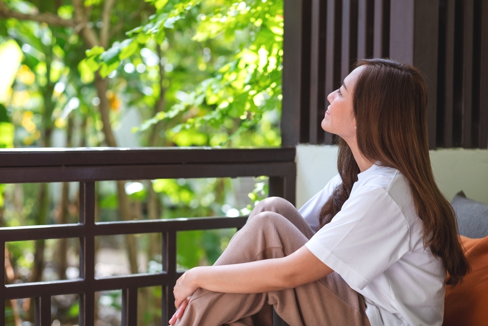 Làm sao để bớt suy nghĩ linh tinh khi bị người khác làm tổn thương? 33 làm sao để bớt suy nghĩ linh tinh