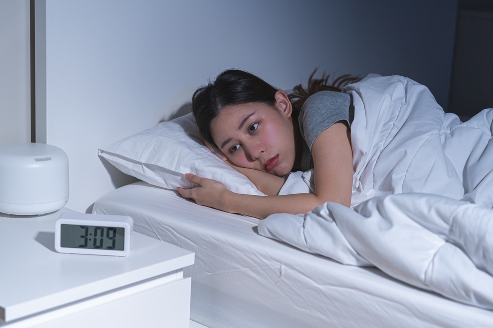suy nghĩ nhiều dễ ảnh hưởng tới giấc ngủ suy nghĩ nhiều dễ ảnh hưởng đến giấc ngủ