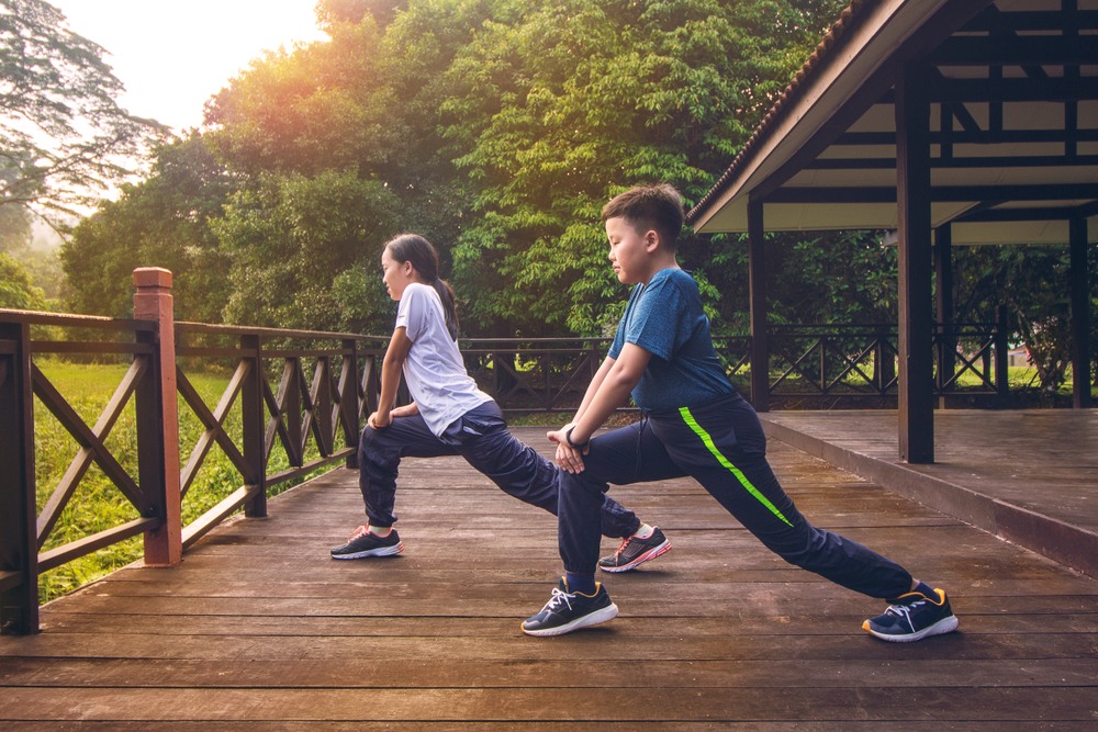 Lưu ý để bố mẹ hướng dẫn con tập thể dục tăng chiều cao hiệu quả Lưu ý để ba mẹ hướng dẫn con tập thể dục tăng chiều cao hiệu quả
