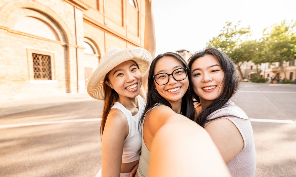 lợi ích của mạng xã hội giúp con sống lạc quan lợi ích của mạng xã hội giúp trẻ sống lạc quan