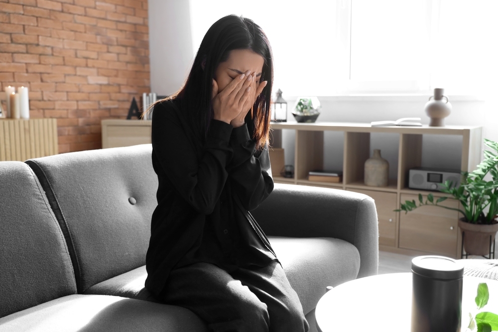 Những cung bậc cảm xúc trong nỗi đau xót xa