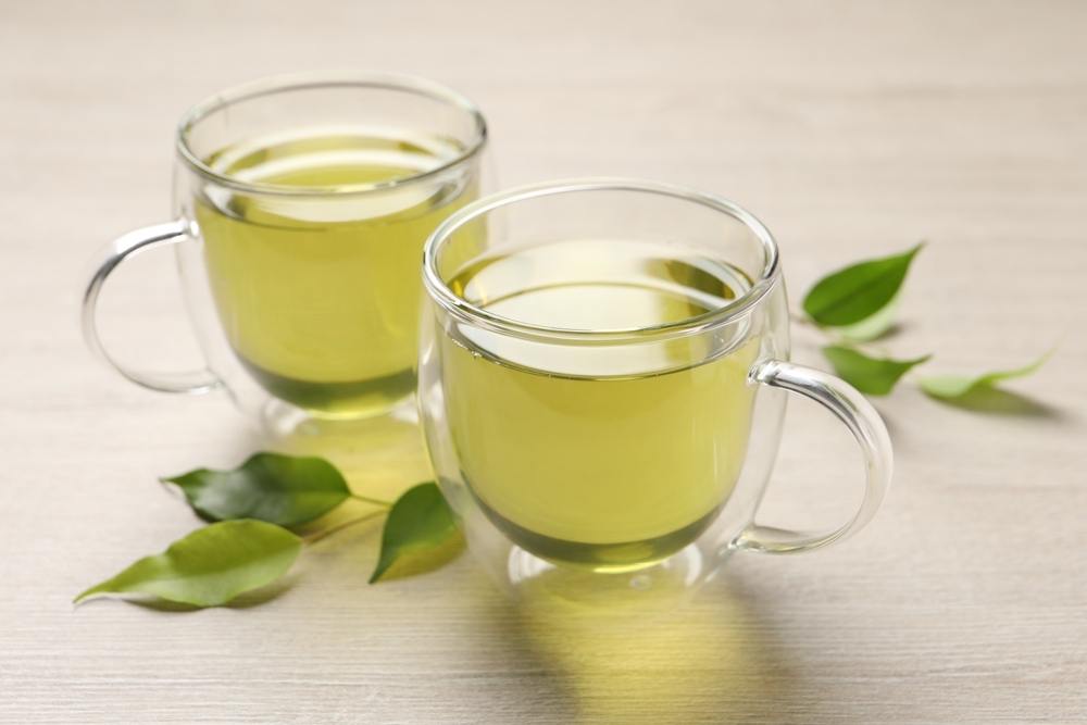 uống trà xanh thay nước có tốt không​
