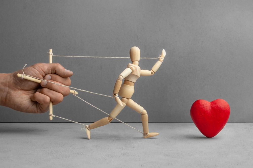 cách thao túng tâm lý trong tình yêu và nhận diện các dấu hiệu thao túng tâm lý cách thao túng tâm lý trong tình yêu và nhận diện những dấu hiệu thao túng tâm lý