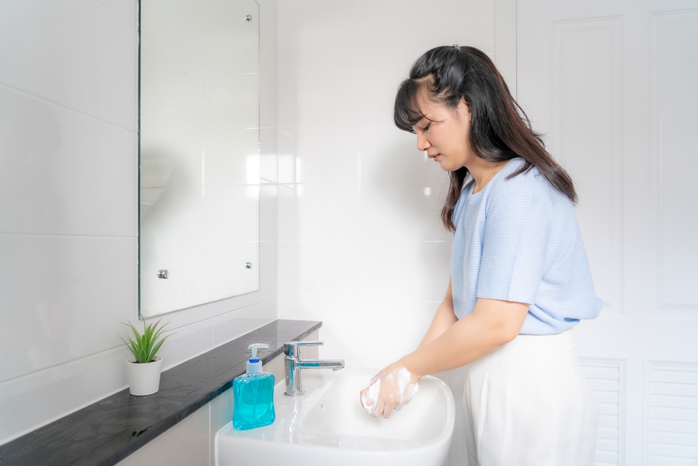 trẻ sơ sinh rụng rốn nhưng chưa khô và lưu ý quan trọng giúp rốn bé mau khô và lành trẻ sơ sinh rụng rốn nhưng chưa khô và lưu ý giúp rốn bé mau khô và lành