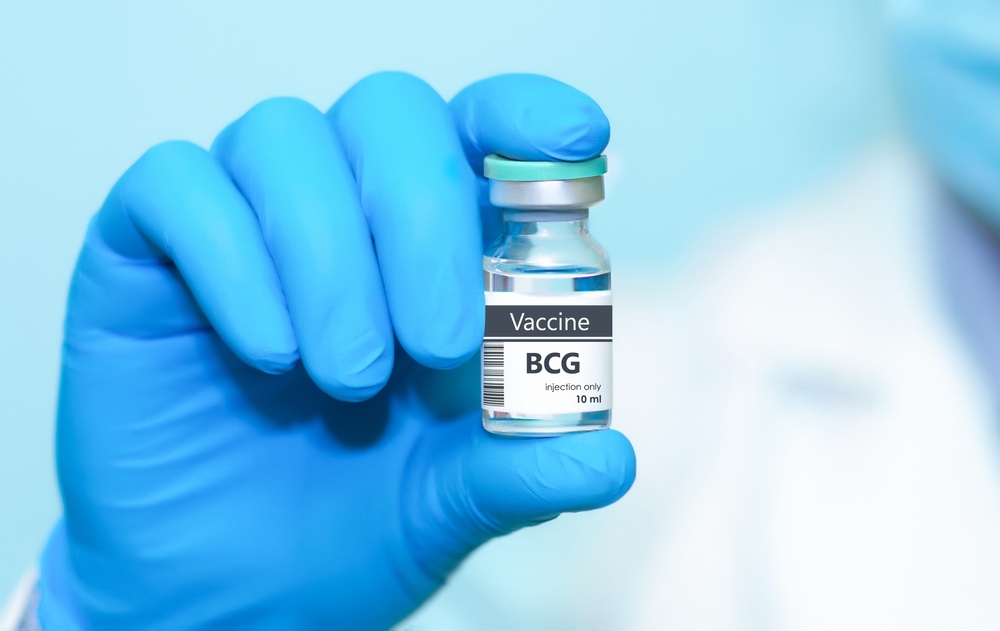 các mũi tiêm cho trẻ sơ sinh gồm mũi tiêm phòng lao BCG các mũi tiêm cho trẻ sơ sinh là mũi tiêm phòng lao BCG