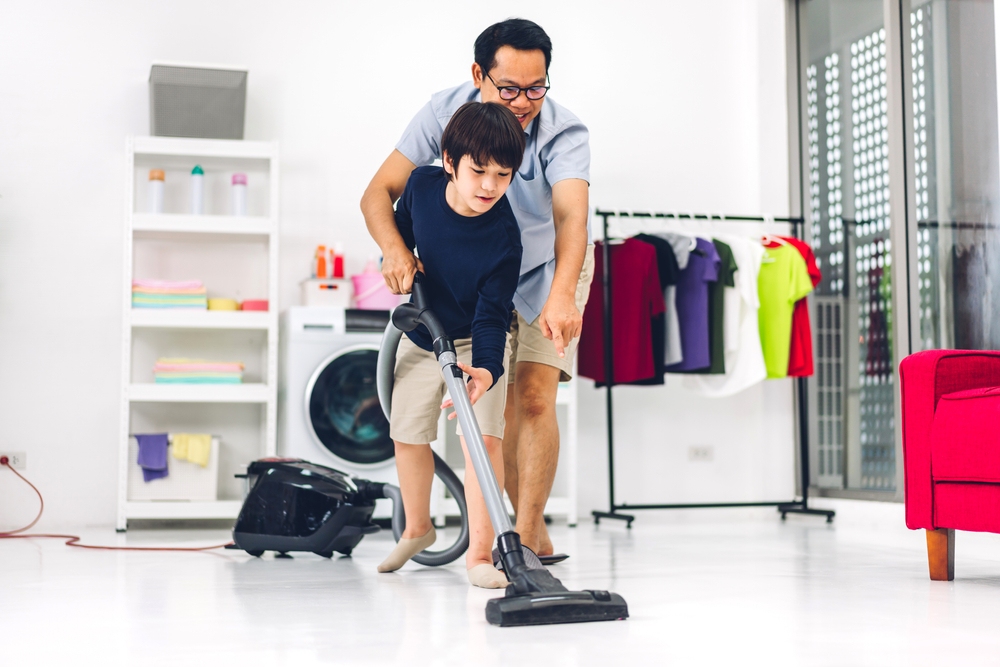 cách kiềm chế cảm xúc nóng giận và xử lý tình huống trẻ không hợp tác
