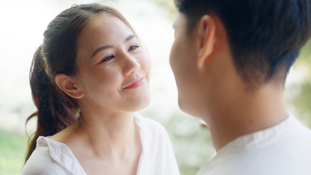 Cách quyến rũ đàn ông với sự tự tin dịu dàng Cách quyến rũ đàn ông bằng sự tự tin dịu dàng