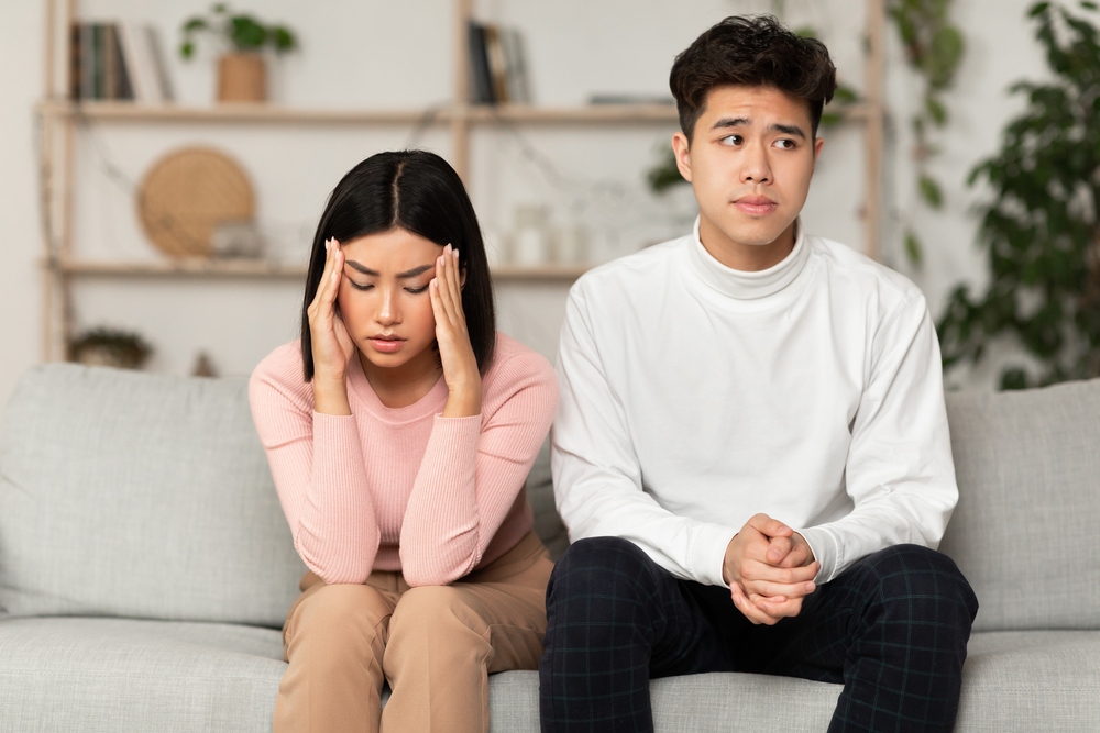 chúng ta cần nói chuyện​