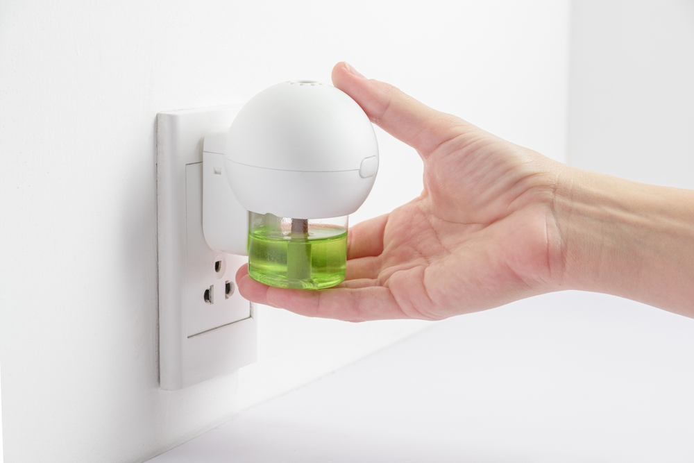 Mách mẹ 5 cách pha tinh dầu đuổi muỗi đơn giản giúp nhà lúc nào cũng thơm dễ chịu 75 tinh dầu đuổi muỗi