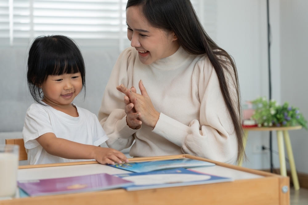 bài thơ về gia đình và vai trò từ thơ ca trong việc nuôi dưỡng cảm xúc cho trẻ bài thơ về gia đình và vai trò của thơ ca trong việc nuôi dưỡng cảm xúc cho trẻ