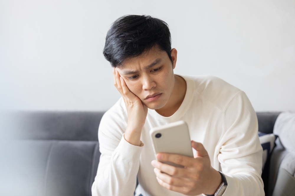 Dấu hiệu cho thấy đối phương đang chịu hiệu ứng sau chia tay Dấu hiệu cho thấy họ đang chịu hiệu ứng sau chia tay