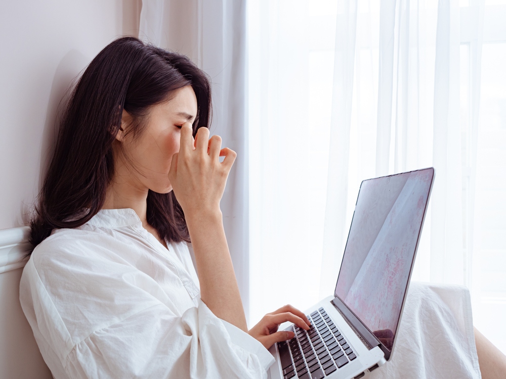 những mẹo chữa mắt bị cộm các mẹo chữa mắt bị cộm