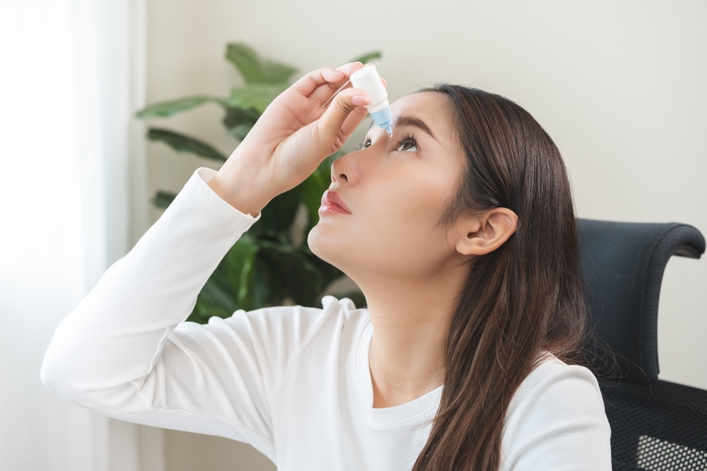 các mẹo chữa mắt bị cộm hiệu quả khi thức khuya và dùng màn hình nhiều Mẹo chữa mắt bị cộm hiệu quả khi thức khuya và dùng màn hình nhiều