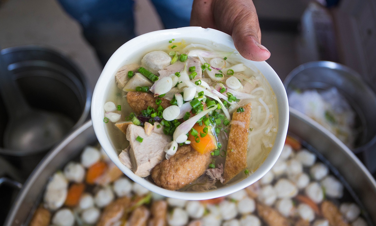 cách nấu bún chả cá​ và thưởng thức đúng cách