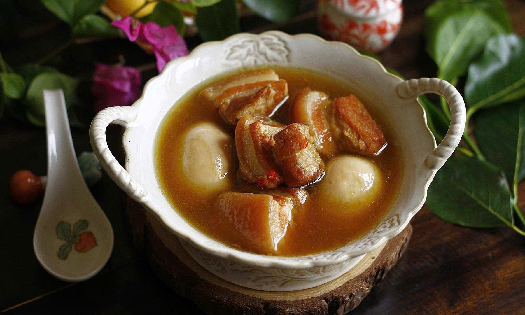 cách nấu thịt kho tàu không cần nước dừa và thưởng thức món ăn đúng cách cách nấu thịt kho tàu không cần nước dừa và thưởng thức món ăn