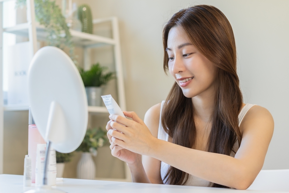 kem lót trước hay kem chống nắng trước là đúng
