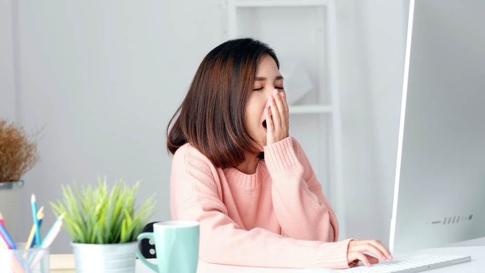 làm sao để hết buồn ngủ ngay lập tức​