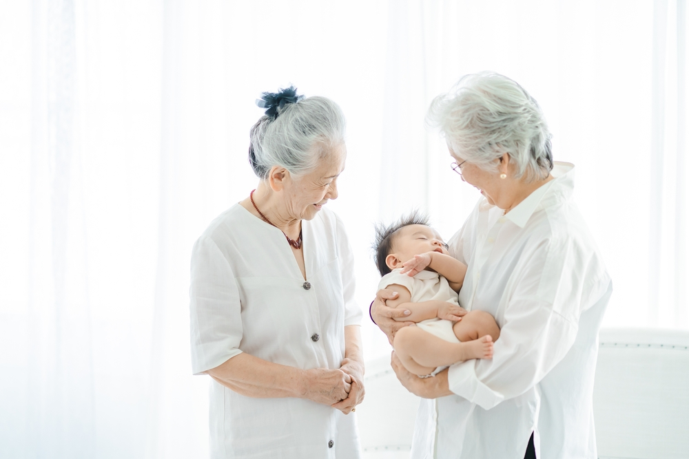 trẻ sơ sinh hay giật mình hoảng hốt​ và lời khuyên cho mẹ