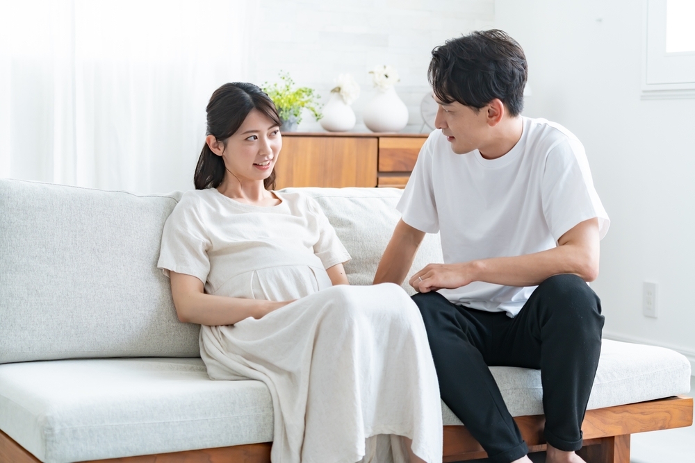 tìm hiểu về việc vì sao không được bước qua chân bà bầu tìm hiểu vì sao không được bước qua chân bà bầu